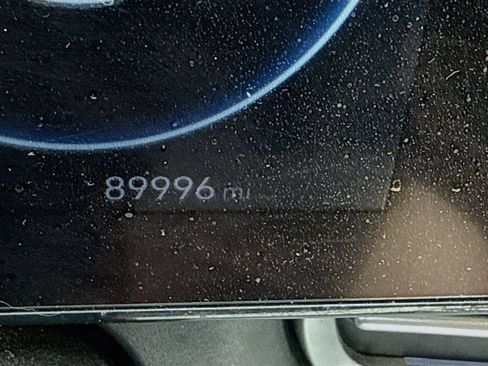 Used 2022 Hyundai Elantra Limited FWD image 13