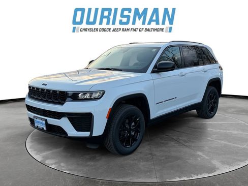 New 2026 Jeep Grand Cherokee Altitude AWD/4WD image 2