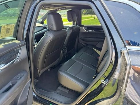 Used 2023 Cadillac XT5 Premium Luxury AWD/4WD image 12