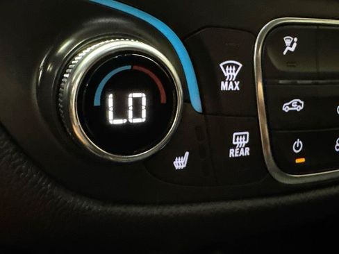 Used 2022 Chevrolet Equinox RS AWD/4WD image 20