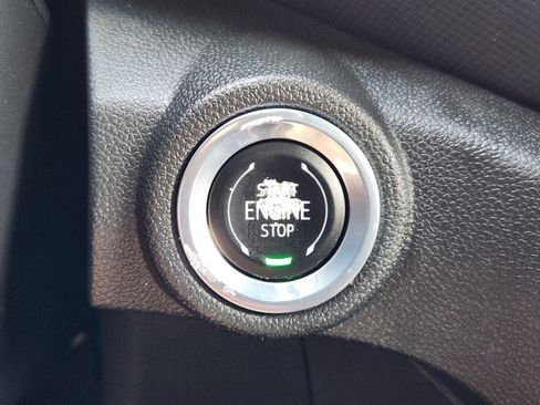 Used 2022 Chevrolet TrailBlazer RS image 22