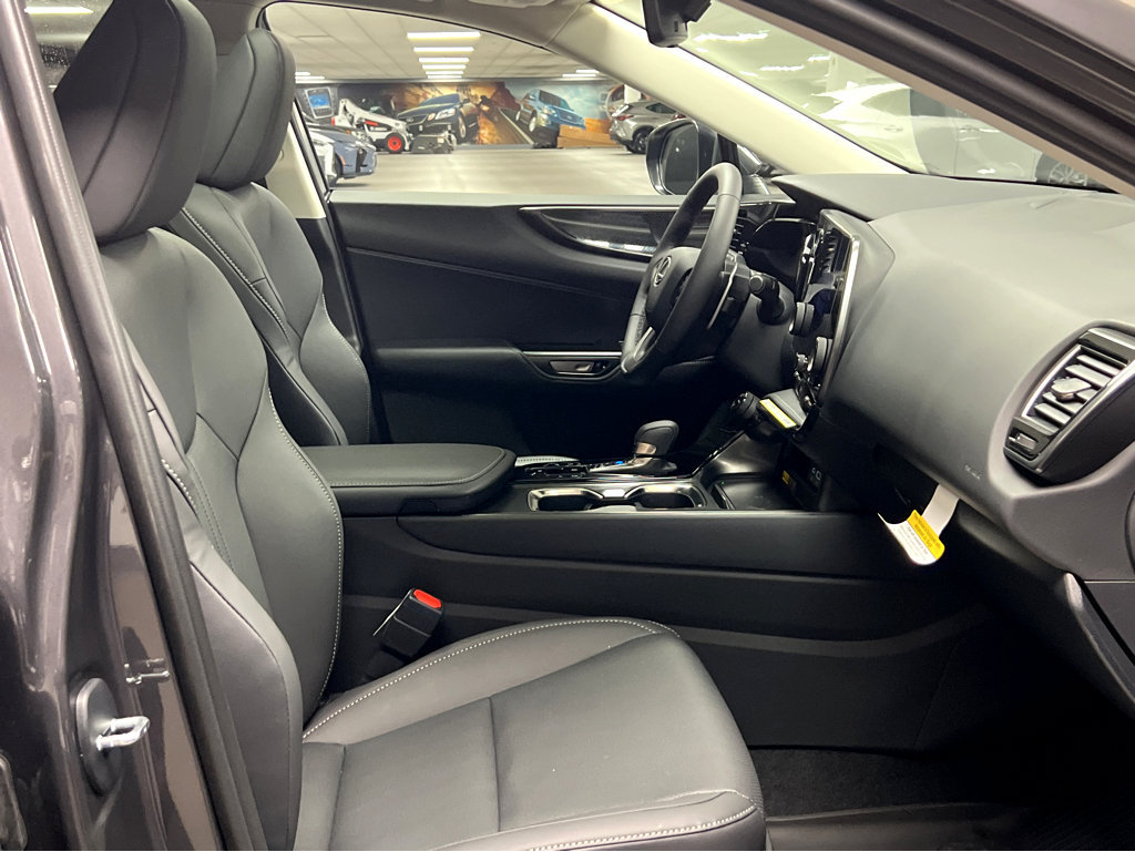New 2026 Lexus NX 350 AWD image 25