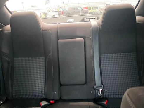 Used 2018 Dodge Challenger R/T RWD image 12