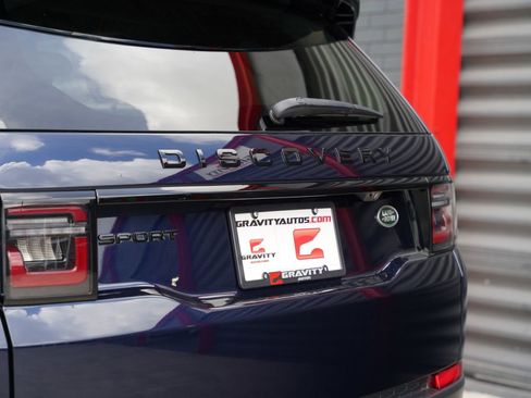 Used 2023 Land Rover Discovery Sport SE AWD/4WD image 5