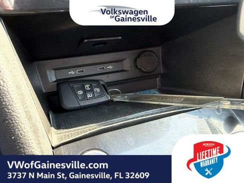 Certified 2024 Volkswagen Tiguan SE AWD/4WD image 27