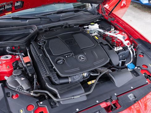 Used 2016 Mercedes-Benz SLK 350 image 36