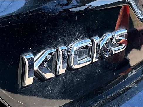 Used 2024 Nissan Kicks SV image 29