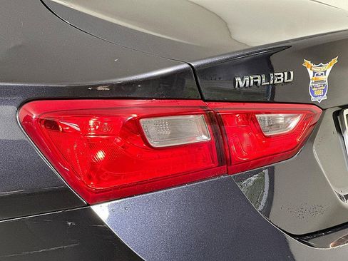 Used 2023 Chevrolet Malibu LT w/ Driver Confidence Package FWD image 23