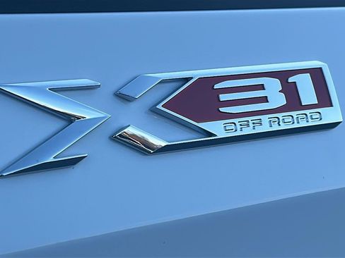 New 2026 GMC Sierra 1500 Elevation image 10