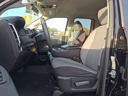 Used 2024 RAM 1500 Classic SLT image 13