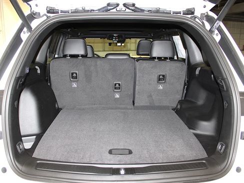 New 2026 Jeep Grand Cherokee Altitude AWD/4WD image 33