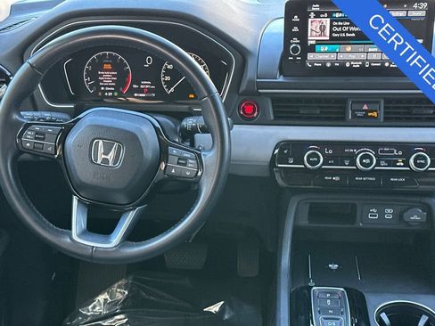 Certified 2025 Honda Pilot EX-L image 15