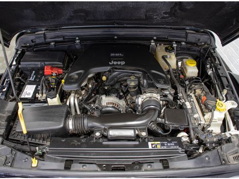 Used 2020 Jeep Wrangler Unlimited Rubicon image 9