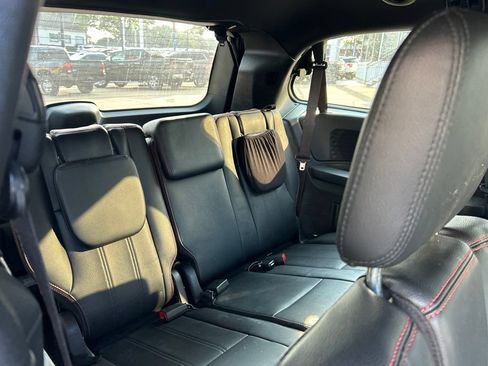 Used 2019 Dodge Grand Caravan GT FWD image 11