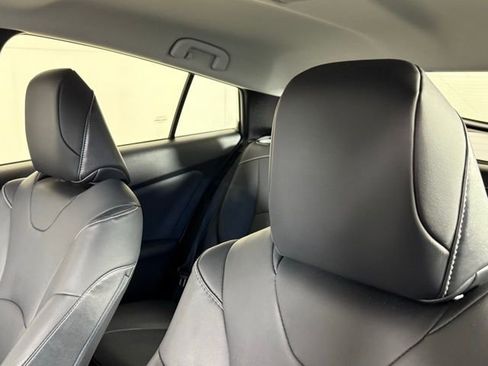 Used 2021 Toyota Prius Prime Limited image 15