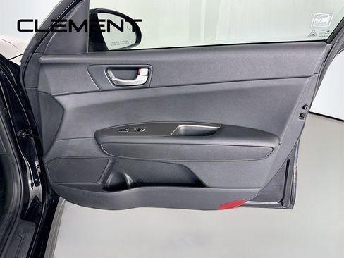 Used 2020 Kia Optima LX FWD image 33