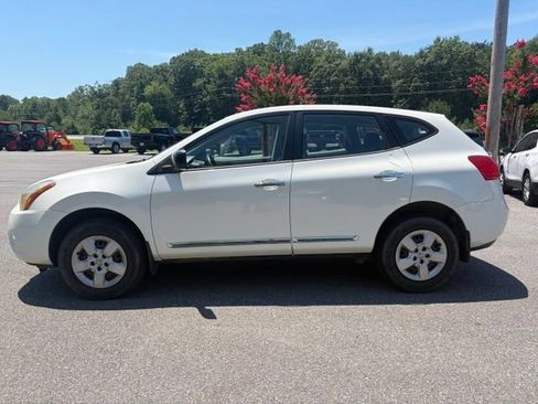 Used 2015 Nissan Rogue S AWD/4WD image 29