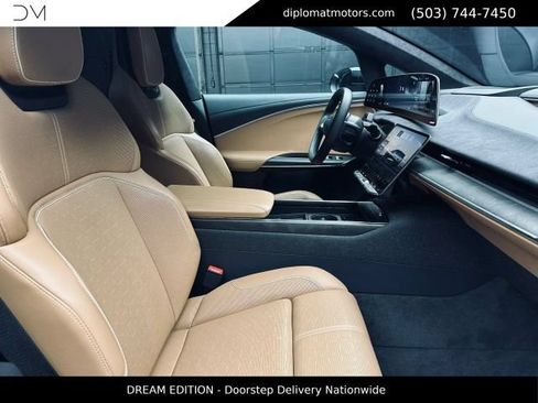 Used 2026 Lucid Gravity Dream AWD/4WD image 19