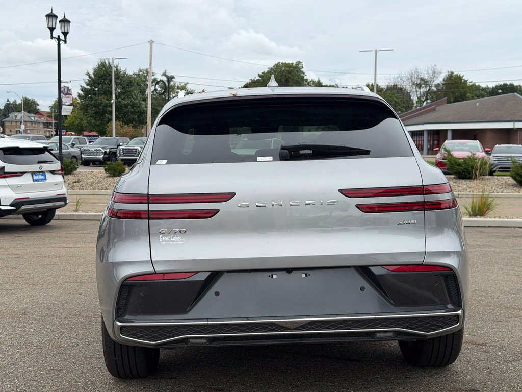 Used 2026 Genesis GV70 2.5T Select AWD/4WD image 22