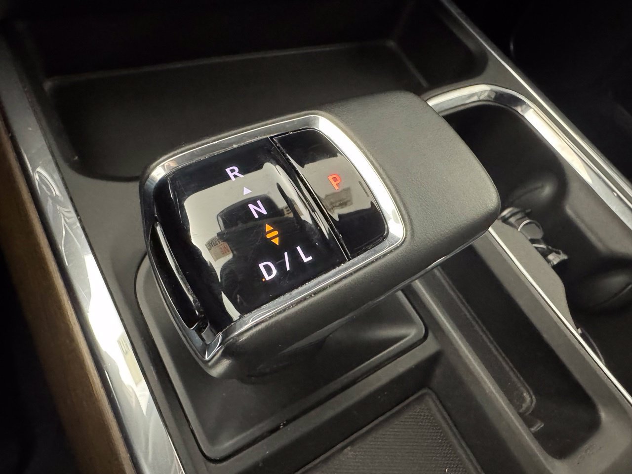 Used 2024 Chevrolet Silverado 1500 High Country w/ High Country Premium Package AWD/4WD image 26
