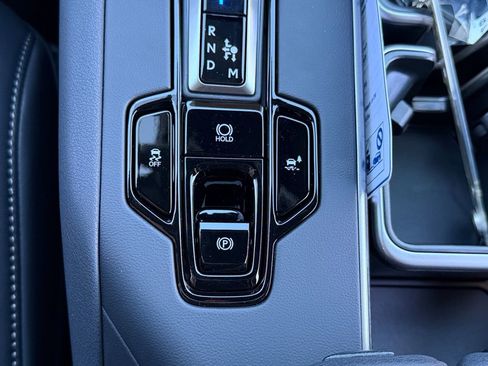 New 2026 Lexus TX 500h AWD image 27