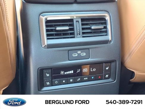 Used 2024 MAZDA CX-90 3.3 Turbo S w/ Premium Plus AWD/4WD image 16