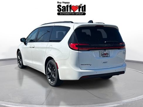 New 2026 Chrysler Pacifica Select w/ S Appearance Package FWD image 6