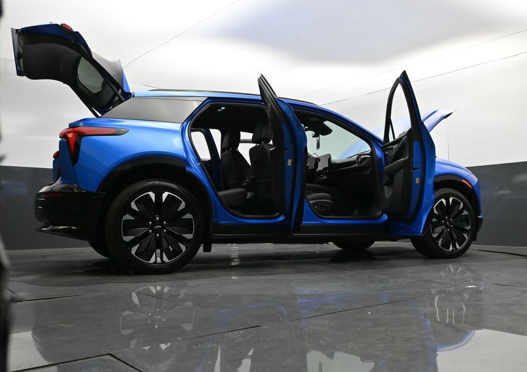 Used 2024 Chevrolet Blazer EV RS AWD/4WD image 36