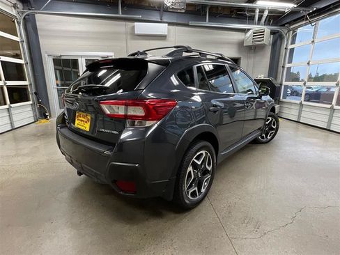 Used 2019 Subaru Crosstrek 2.0i Limited w/ Moonroof Package w/Navigation AWD/4WD image 5