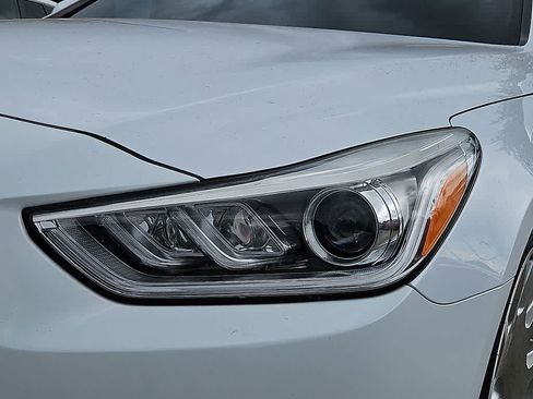 Used 2018 Genesis G90 3.3T Premium AWD/4WD image 8