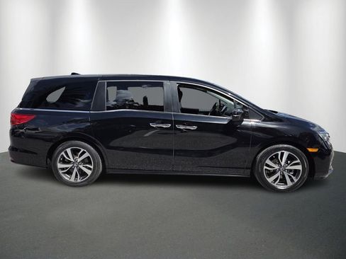 Certified 2023 Honda Odyssey Touring image 8