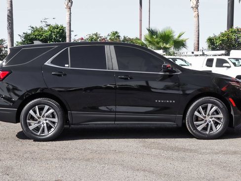 Used 2022 Chevrolet Equinox LT image 11