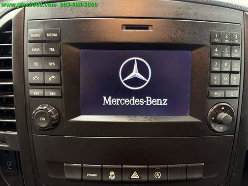 Used 2020 Mercedes-Benz Metris image 24