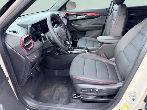 New 2026 Chevrolet TrailBlazer RS w/ Convenience Package image 12