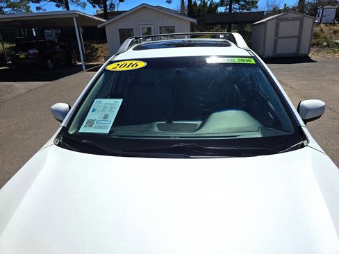 Used 2016 Subaru Outback 2.5i Limited AWD/4WD image 30
