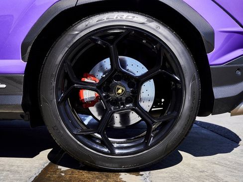 Used 2024 Lamborghini Urus Performante image 28