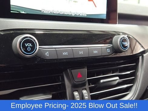 New 2025 Ford Escape Active w/ Cold Weather Package FWD image 29