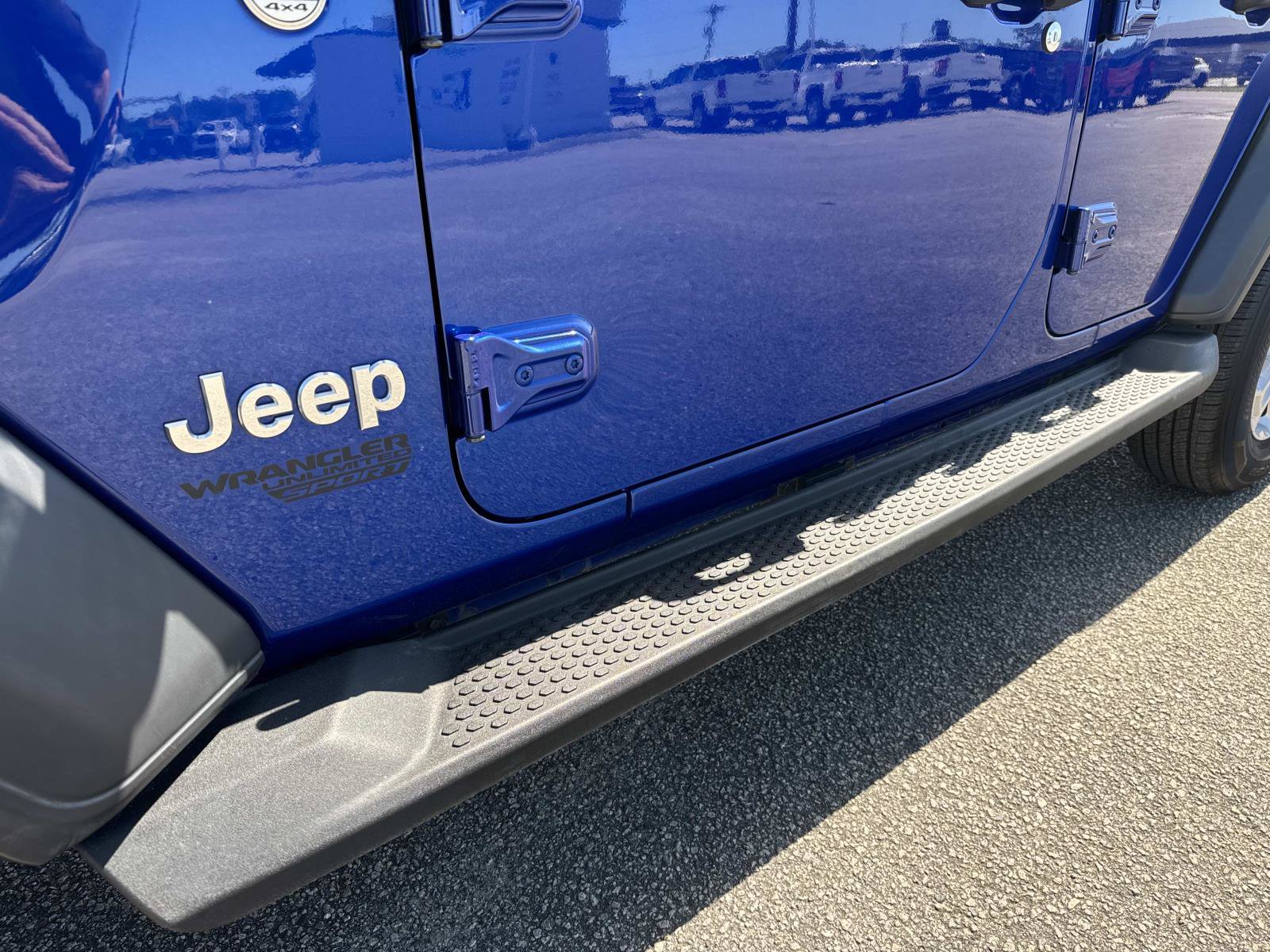 Used 2020 Jeep Wrangler Unlimited Sport S w/ Sun And Sound Package AWD/4WD image 12