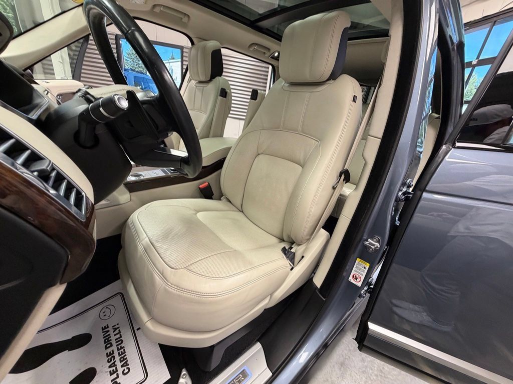 Used 2021 Land Rover Range Rover Westminster Edition AWD/4WD image 7