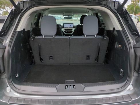 Certified 2026 Ford Explorer Active RWD image 14