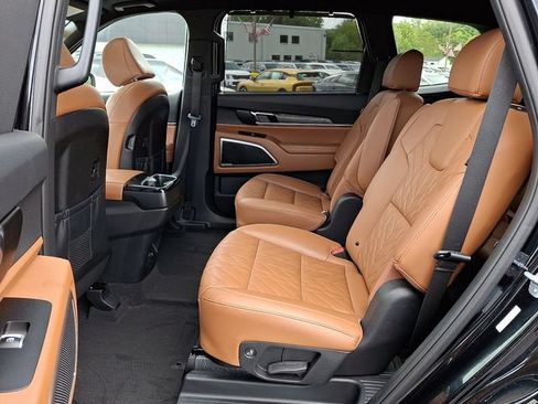 Certified 2024 Kia Telluride EX X-Line AWD/4WD image 10