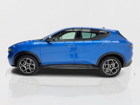 New 2025 Alfa Romeo Tonale w/ Premium Package AWD/4WD image 7