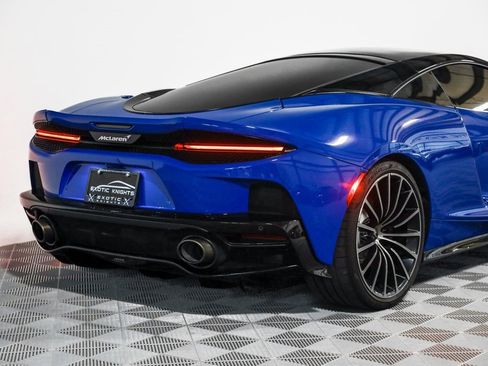 Used 2020 McLaren GT image 5