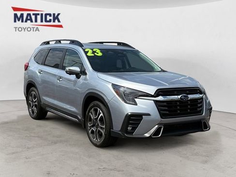 Used 2023 Subaru Ascent Touring image 1