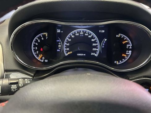 Used 2018 Jeep Grand Cherokee Trailhawk w/ Trailhawk Luxury Group AWD/4WD image 32
