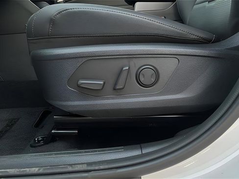 New 2026 Kia Sportage SX FWD image 23