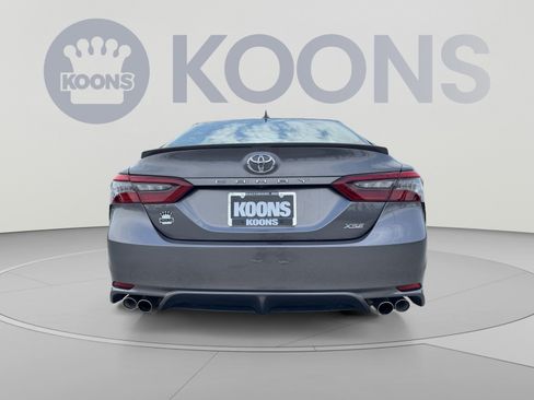 Used 2024 Toyota Camry XSE FWD image 5