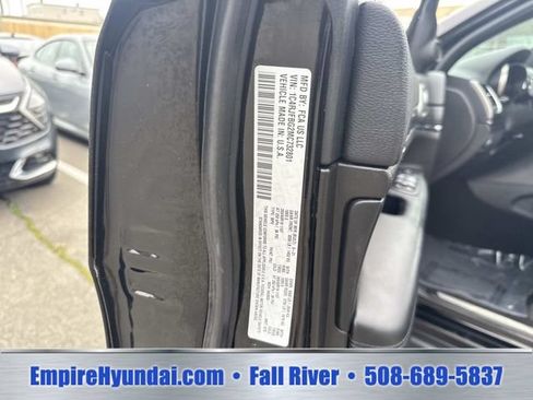 Used 2021 Jeep Grand Cherokee Limited AWD/4WD image 22