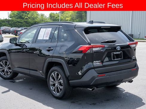 Used 2023 Toyota RAV4 XLE Premium AWD/4WD image 3