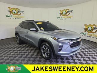 Certified 2025 Chevrolet Trax LT w/ LT Convenience Package FWD video 1